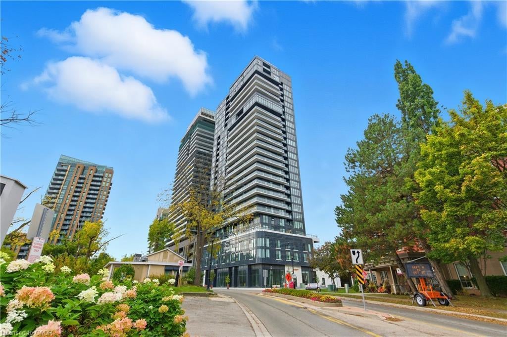 370 Martha Street 1507, Burlington