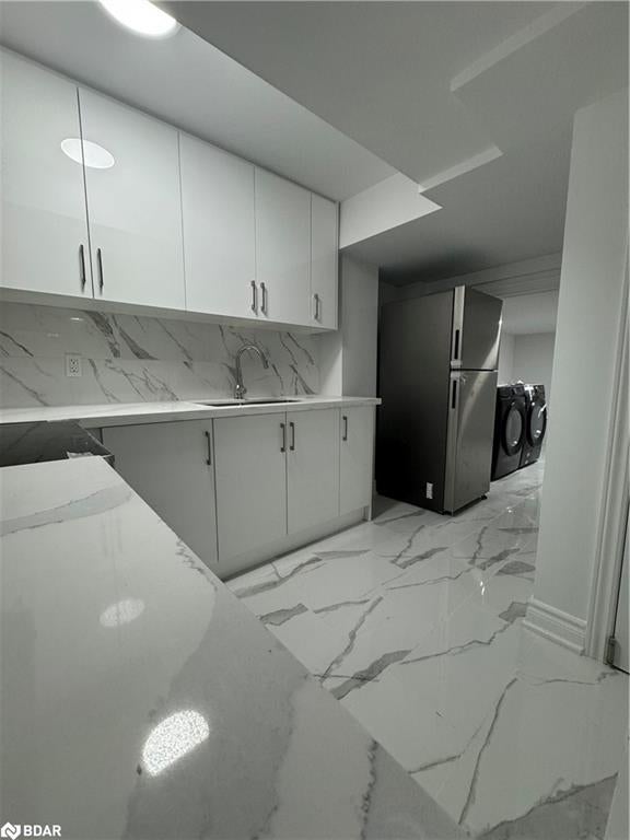 29 Paddington Grove Lower, Barrie