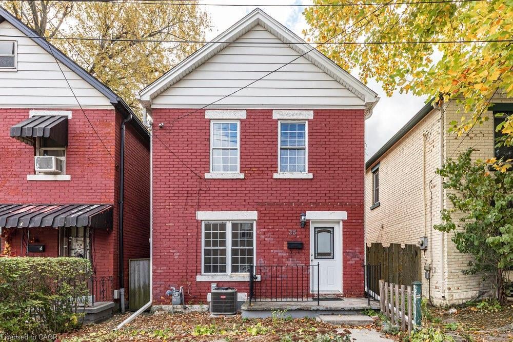 35 Ferrie Street W, Hamilton