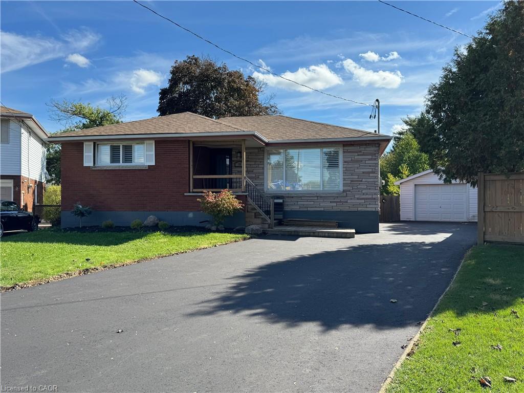 16 Doreen Court Lower, Hamilton