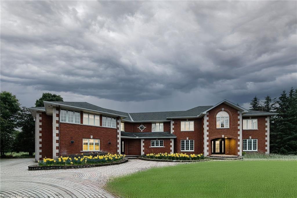 141 Kerry Hill Crescent, Ottawa