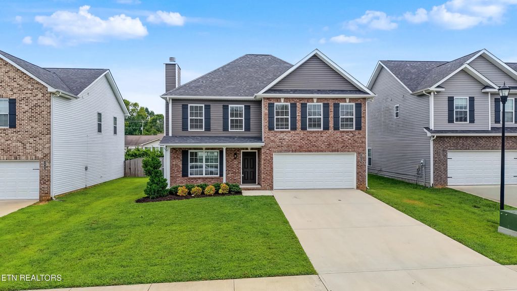 3050 Farmhouse Drive, Maryville