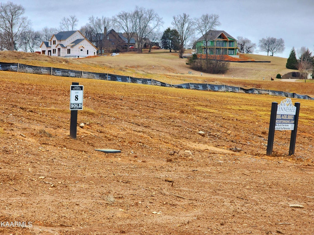 578 Mockingbird Lane, Loudon