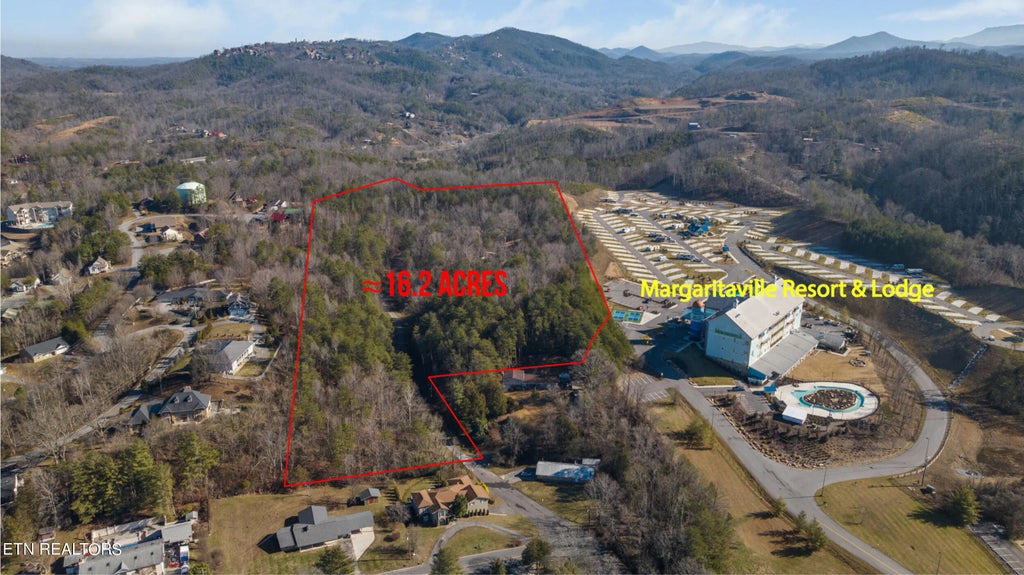 820 Old Gate Rd, Pigeon Forge