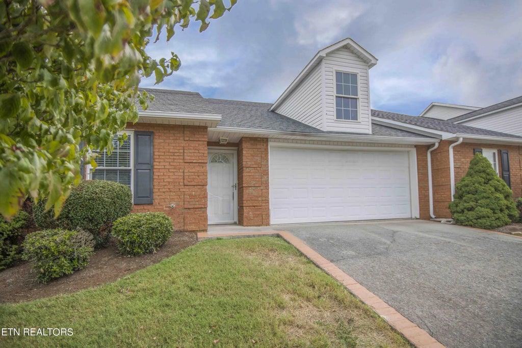 769 Battlecreek Way, Lenoir City