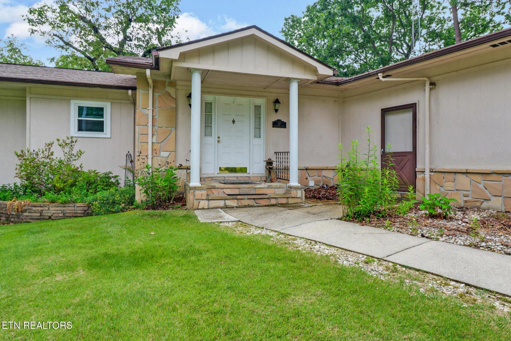 27 Brambleton Court, Crossville