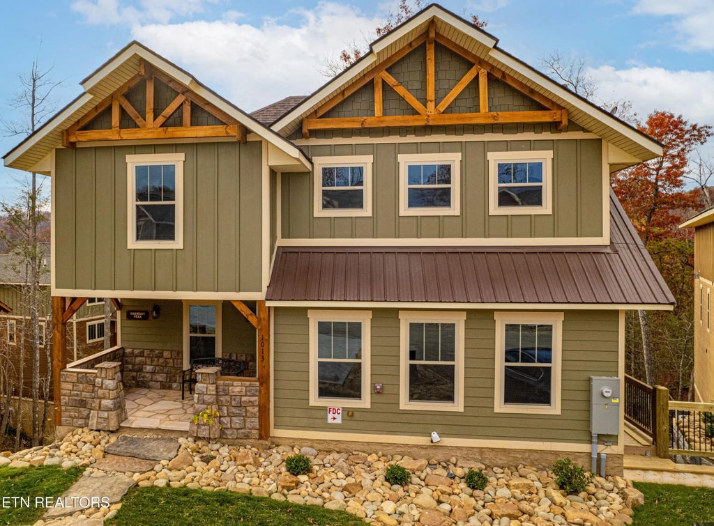 1013 Potters Way, Gatlinburg