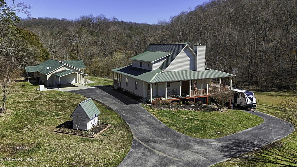 1140 Tater Valley Rd, Washburn