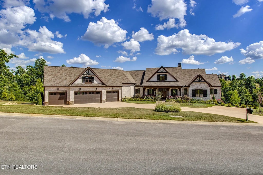 1481 Halyard Rd, Lenoir City