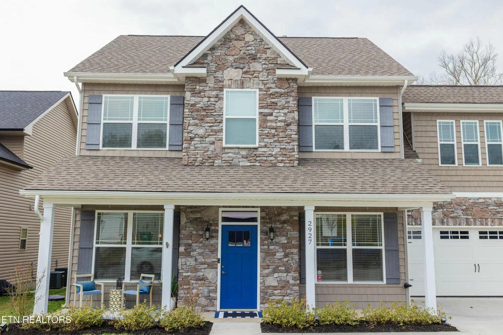 2927 Cardiff Castle Lane, Knoxville