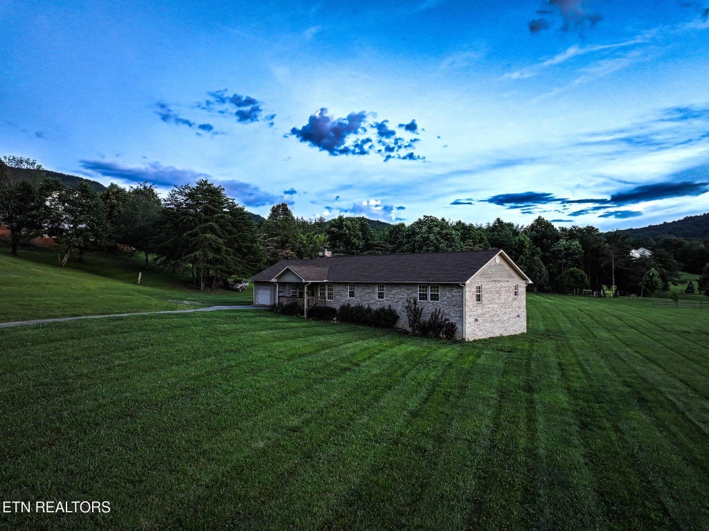 3643 Thomas Cross Rd, Sevierville