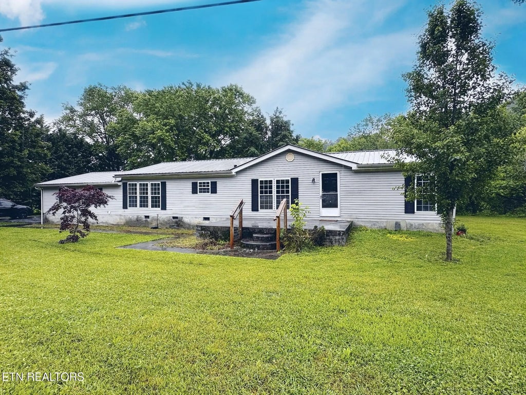 2065 Waldens Creek Rd, Sevierville