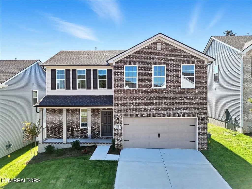 8820 Keenberg Lane, Knoxville