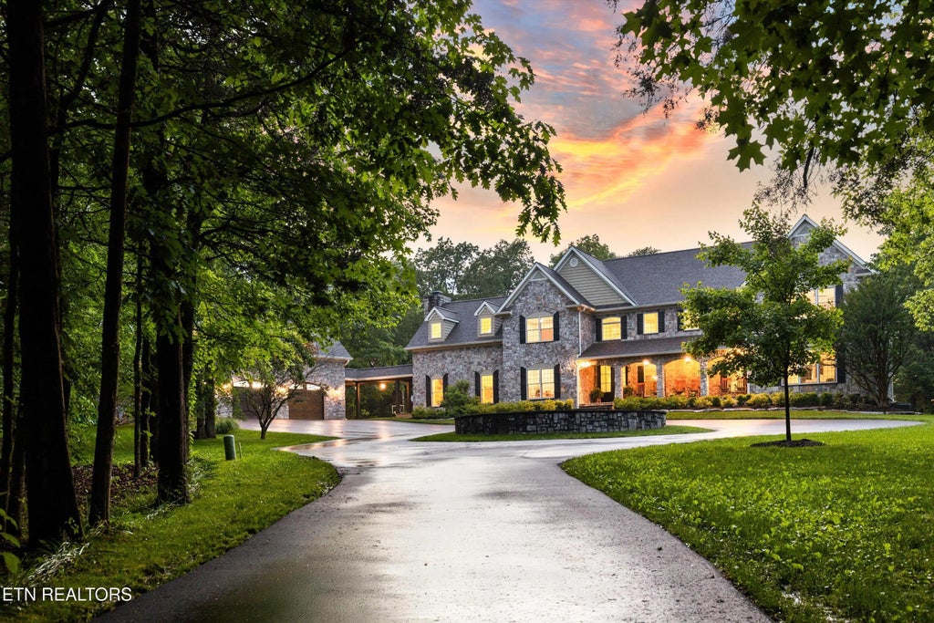 12715 Union Rd, Knoxville