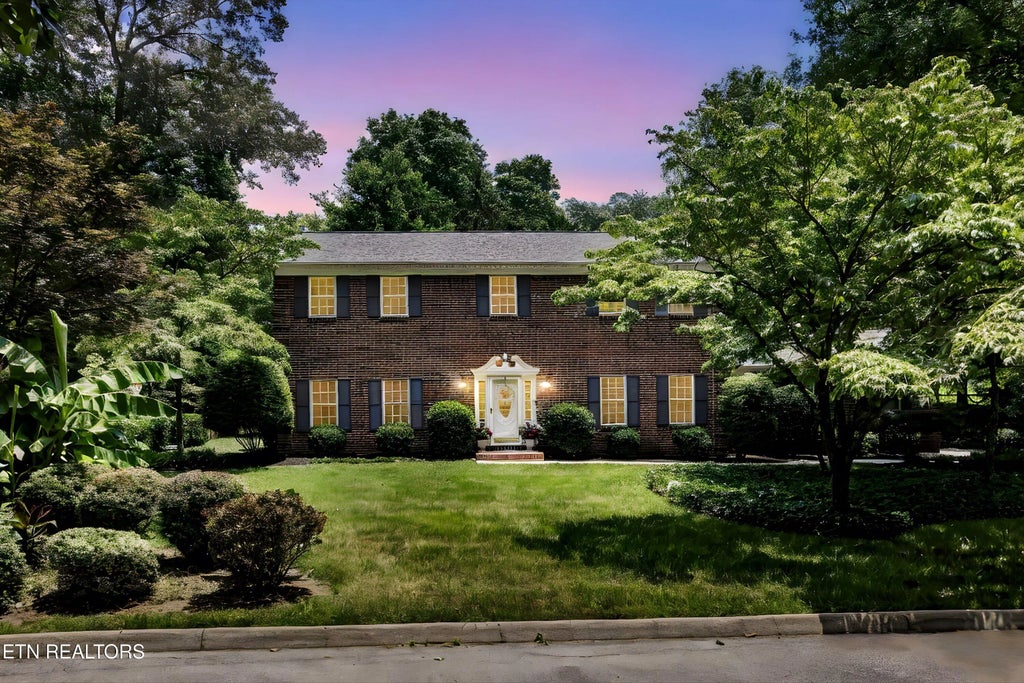 404 Woodland Trace Drive, Knoxville