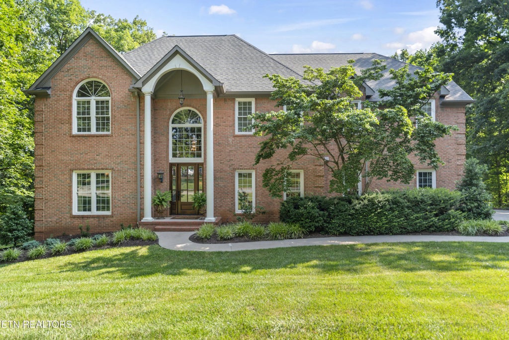 11424 Gates Mill Drive, Knoxville