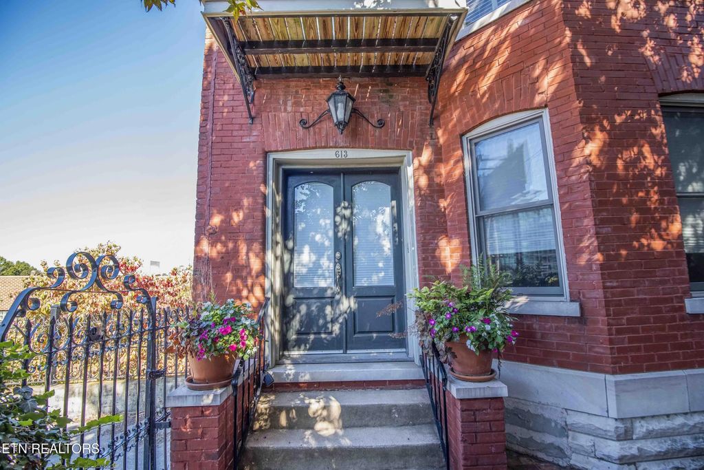 613 Union Ave, Knoxville