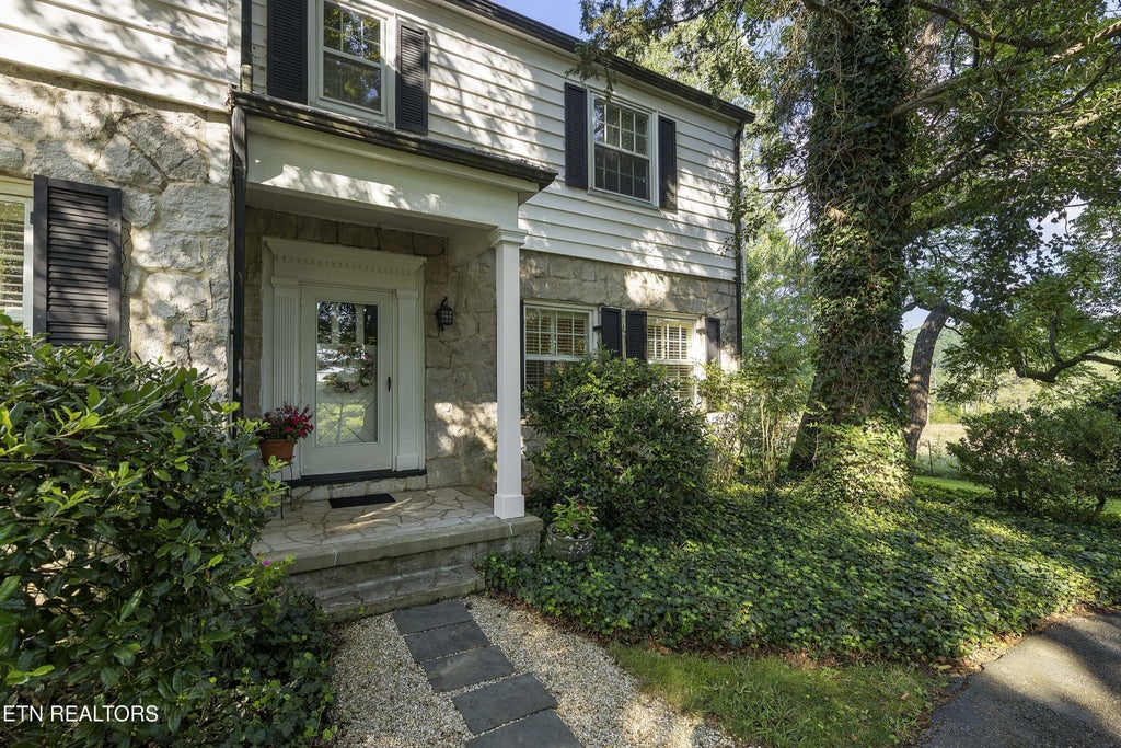 4700 Mccampbell Drive, Knoxville