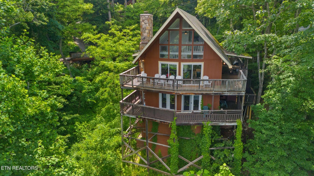 1571 Zermatt Drive, Gatlinburg