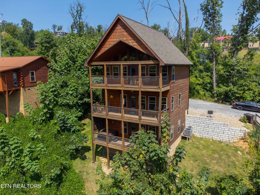 519 Edgewood Drive, Gatlinburg