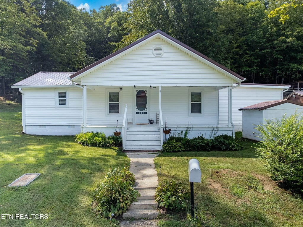 165 Tucker Lane, Lenoir City