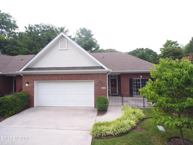 1000 Ree Way, Knoxville