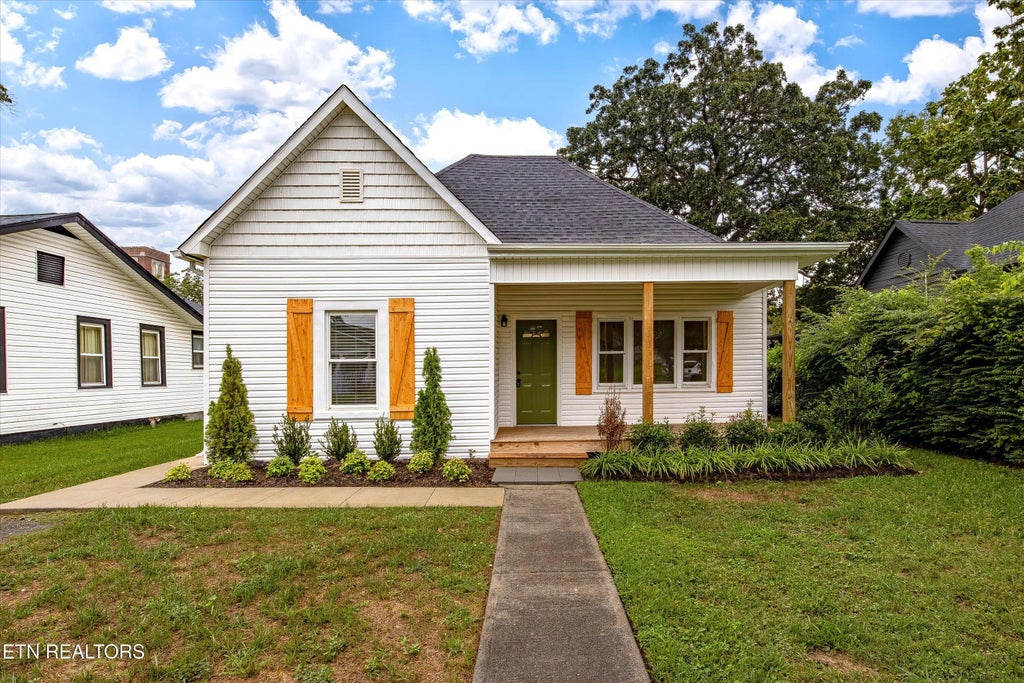 411 E Springdale Ave, Knoxville