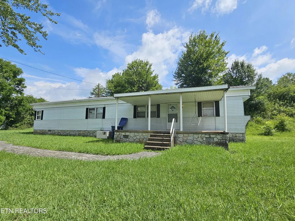 310 Barkley Drive, Middlesboro