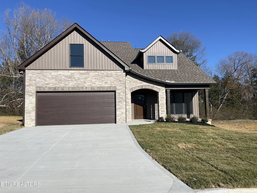 3450 Sparks Scenic Way, Knoxville