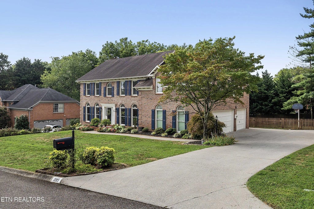 1205 Westbury Rd, Knoxville