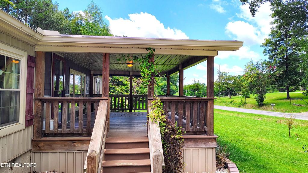 262 County Road 792, Etowah