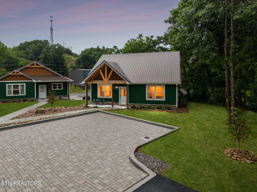 1010 Pinyon Circle, Pigeon Forge