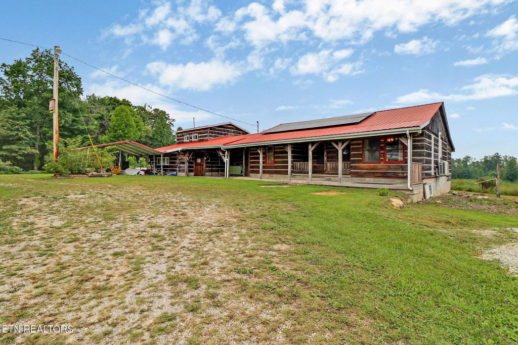 252 Carlie Lane, Deer Lodge