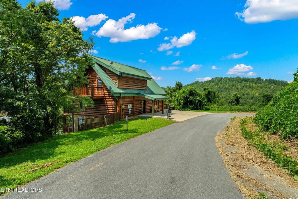 4430 New Pioneer Tr, Pigeon Forge