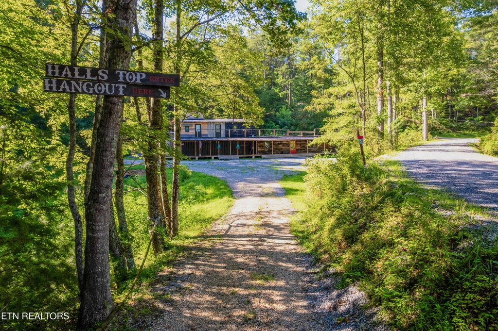 2655 Halls Top Rd, Hartford