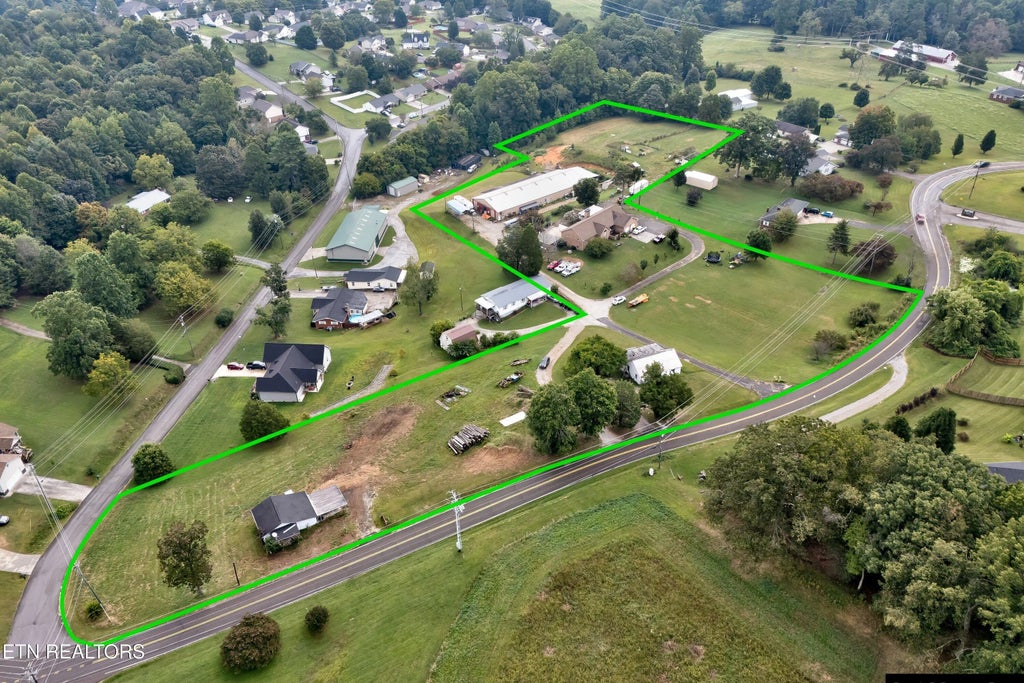 7936 Hill Rd, Knoxville