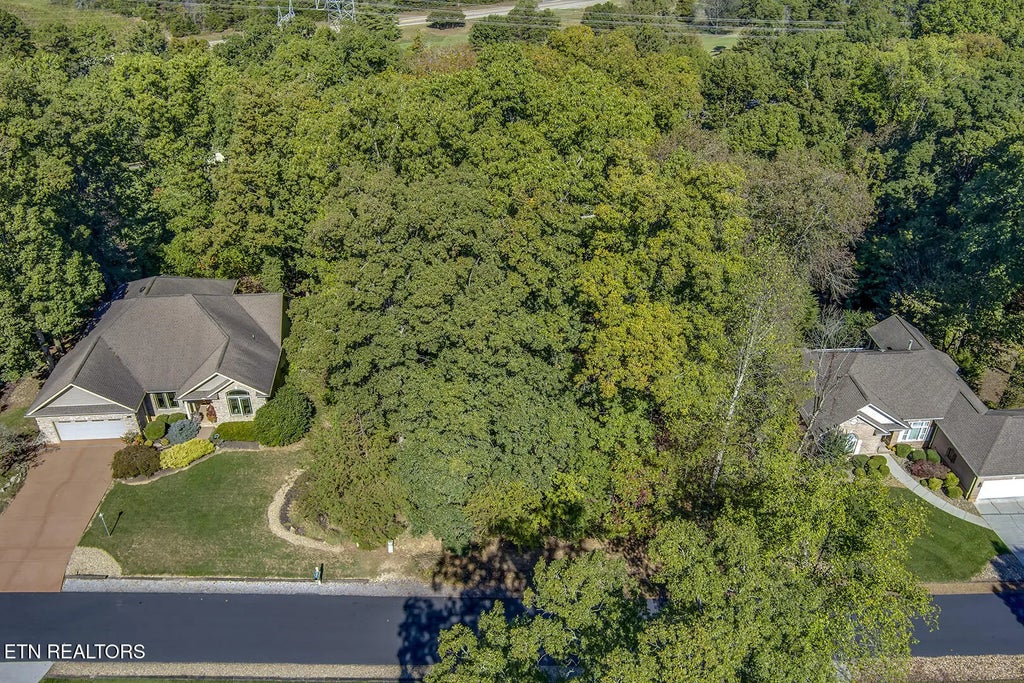 131 Kenosha Lane, Loudon