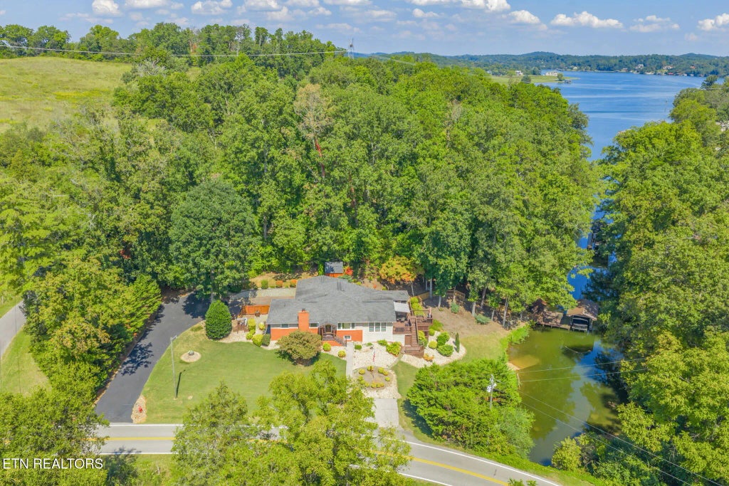 9203 E Antioch Church Rd, Lenoir City