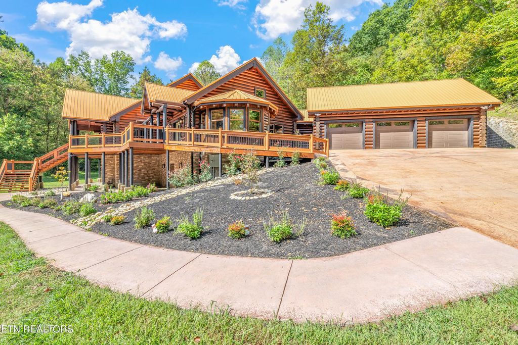 1035 Porterfield Gap Rd, Seymour