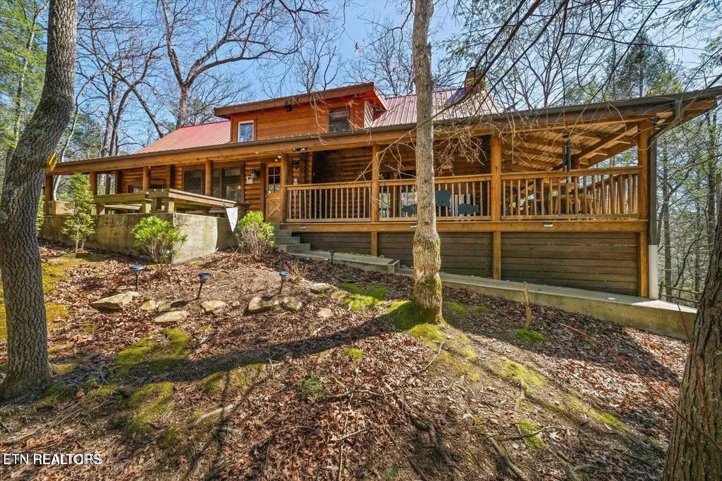 244 Palmer Rd, Gatlinburg