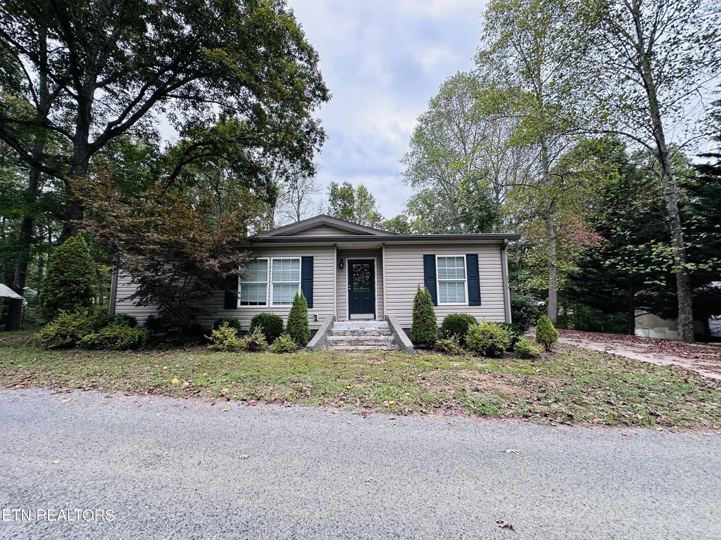 206 Randall Fugate Rd, Spring City