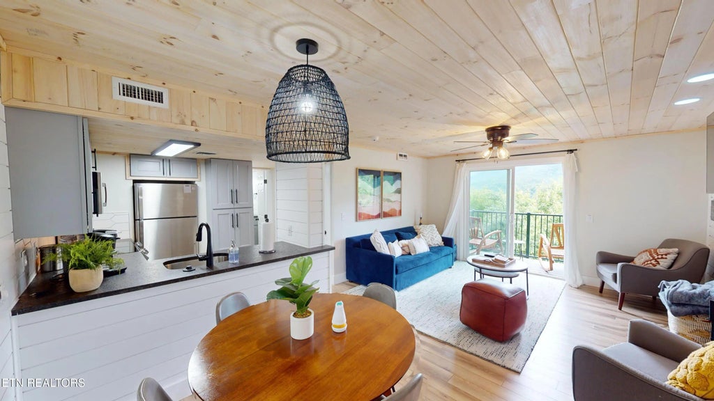 3710 Weber Rd 102-a, Gatlinburg