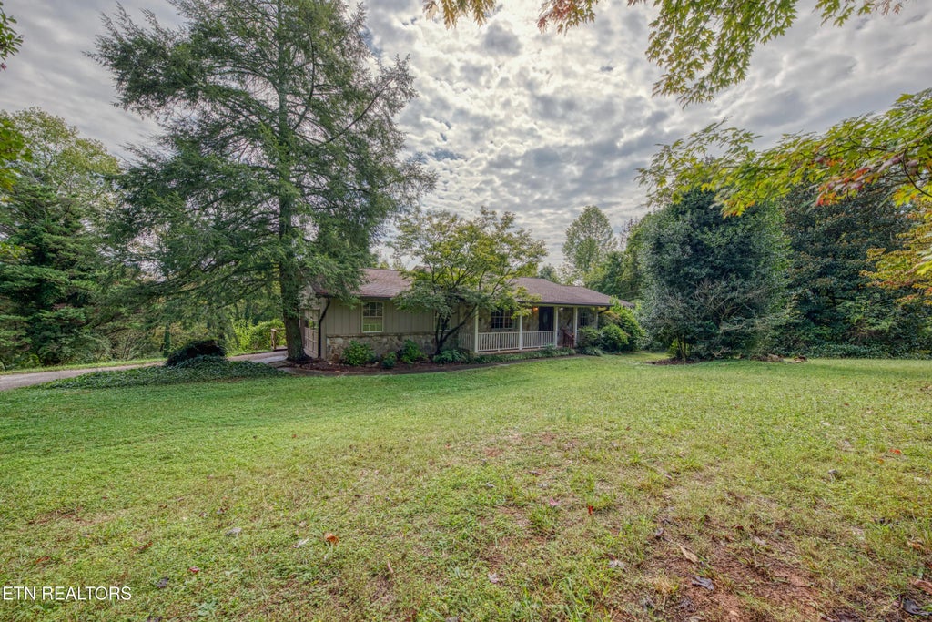 2300 Brandywine Drive, Lenoir City