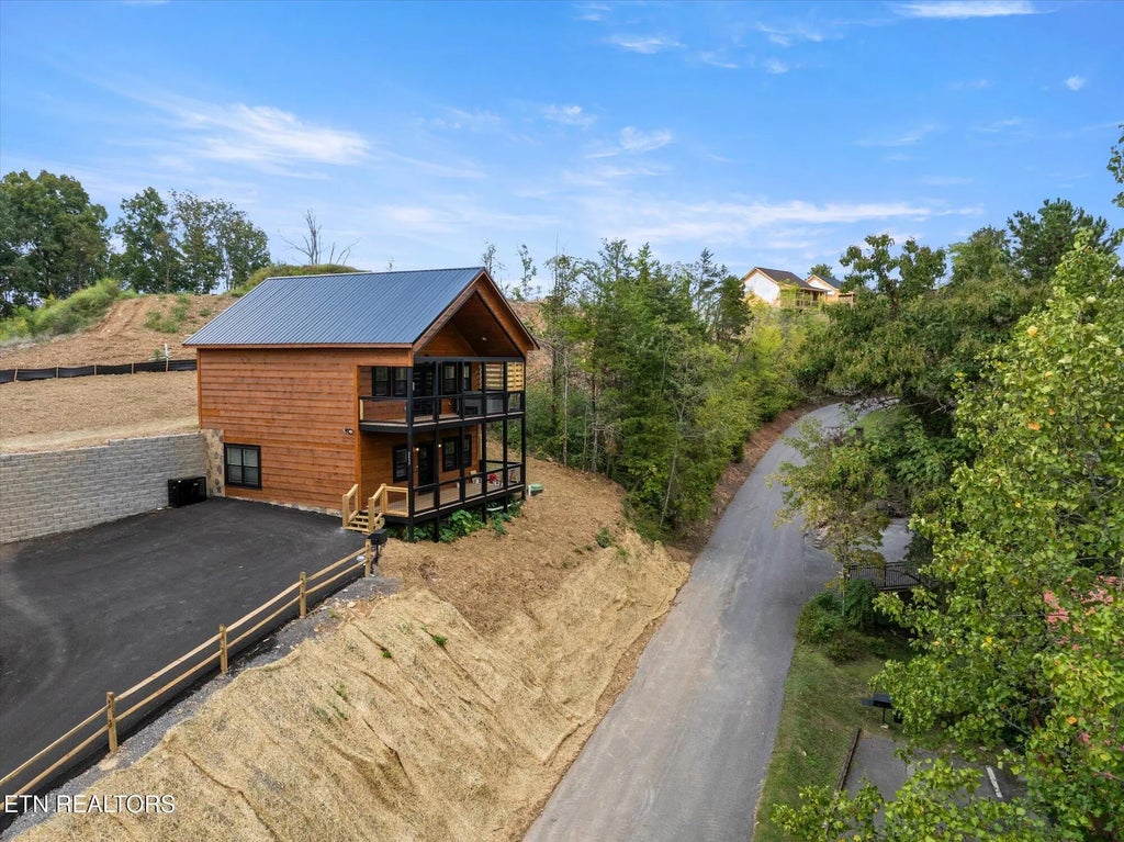 2435 Cobbler Way, Pigeon Forge