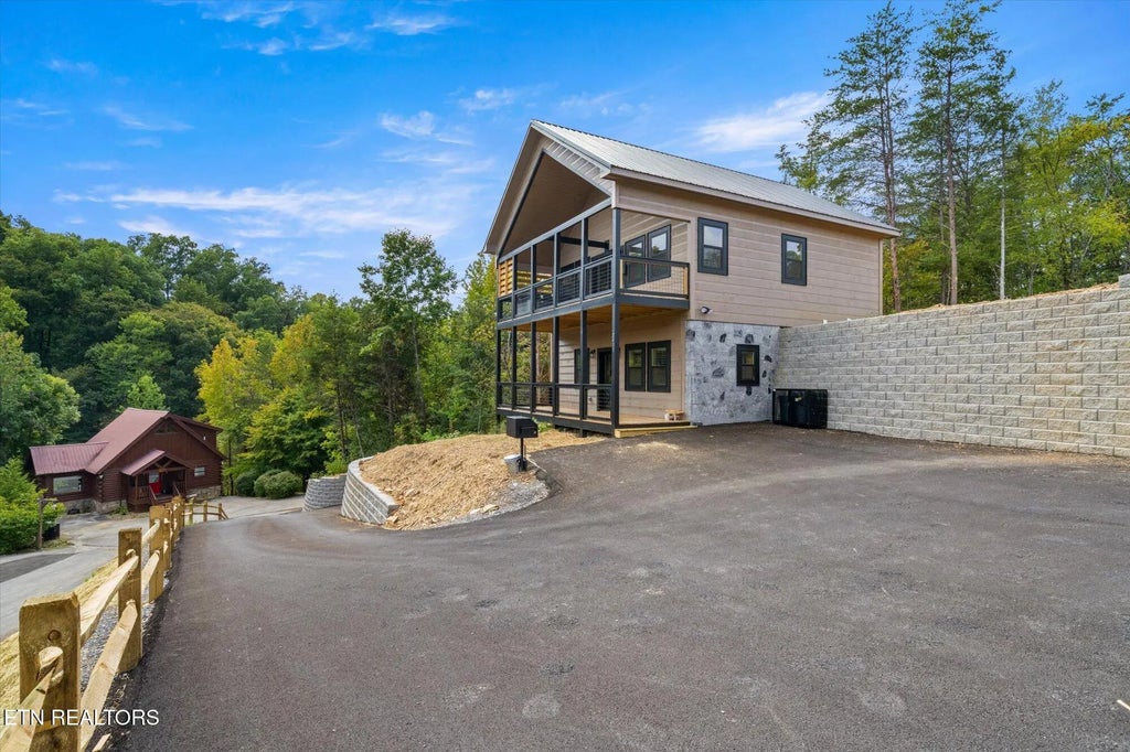 2431 Cobbler Way, Pigeon Forge