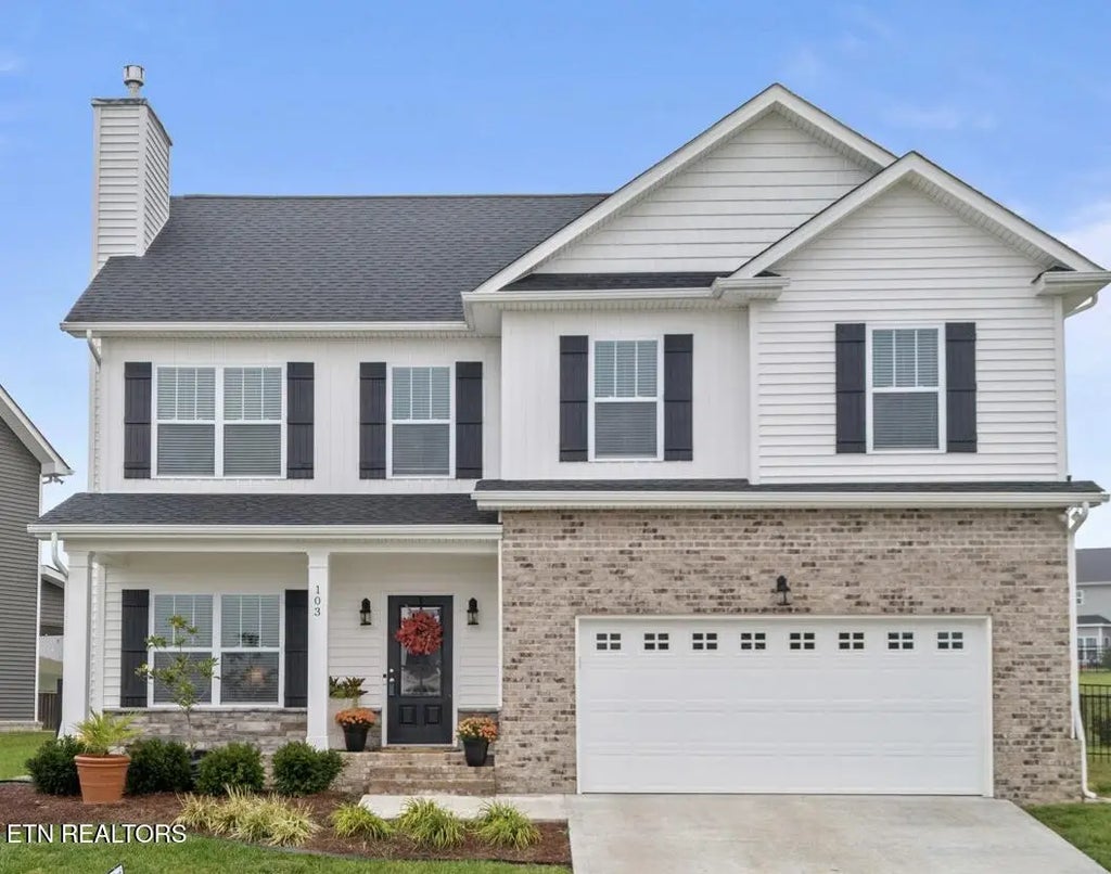 103 Bunchberry Rd, Oak Ridge