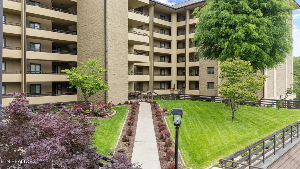 1704 Hidden Hills Rd Apt 108, Gatlinburg