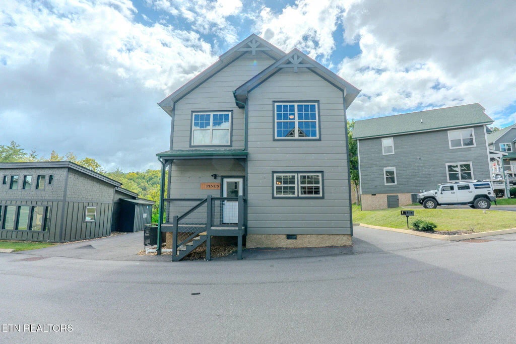 876 Osprey Way, Pigeon Forge