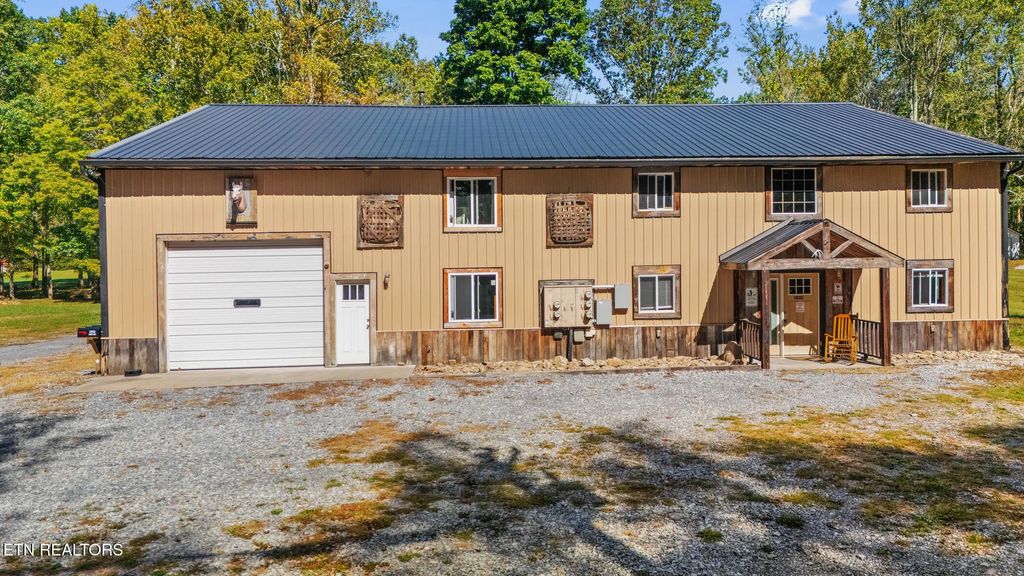 2353 Highway 107, Unicoi
