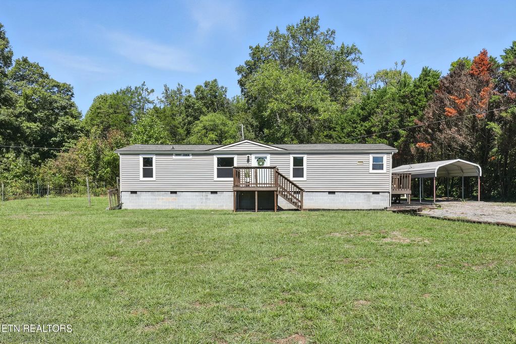 6105 Thomas Weaver Rd, Knoxville